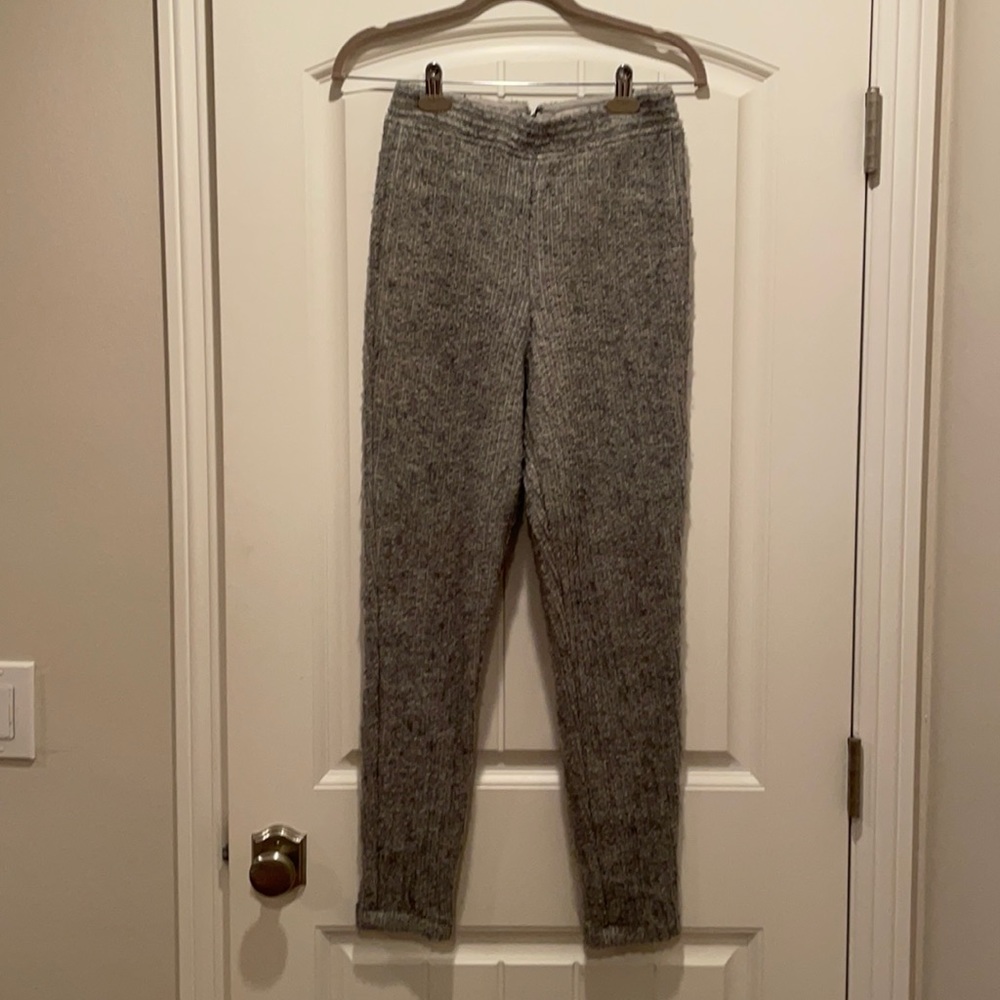 Alice and Olivia Gray Jogger pants